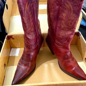 Lucchese-Charlie 1 Horse Women’s Red Cowboy Boots